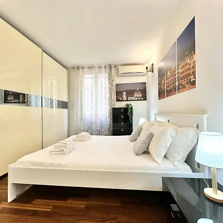 A 2 Passi Dal Duomo Con Parcheggio E 3 Apartamento